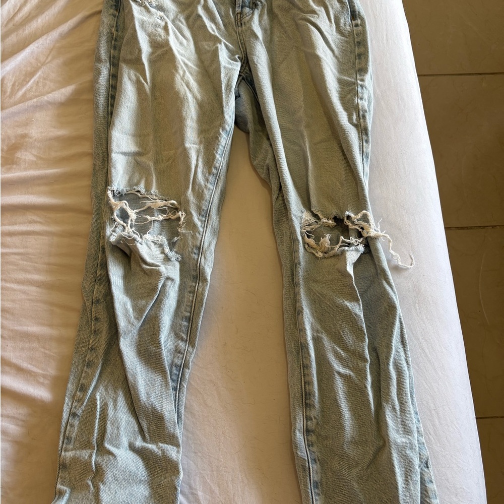 Distressed Light Blue Jeans